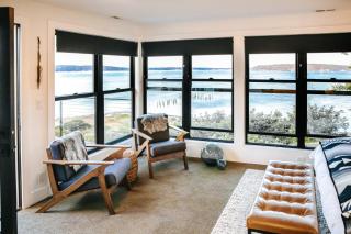 Whidbey Island Modern Farmhouse - Greenbank - 7