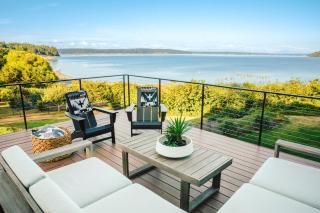 Whidbey Island Modern Farmhouse - 9