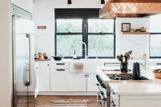 Whidbey Island Modern Farmhouse - Greenbank - 5