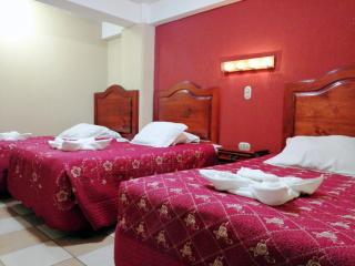 Hotel y Restaurante Castillo de los Altos - Quetzaltenango - 1