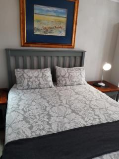 Baylight Accomodation Room 2 - Mossel Bay - 3