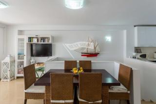 Luxury apartment in front of the beach - 8