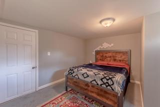 Luxurious house with largest hot tub & perfect retreat! - 7