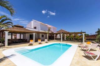 Villa Privada en un entorno único - Corralejo - 0