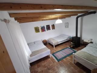 VILA RIRA - Rrajcë, Shebenik - 4