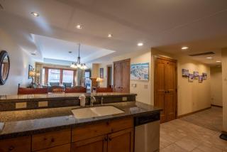 Comfortable & Spacious 2 Bedroom Condo unit in Mountaineer Square condo - Crested Butte - 7