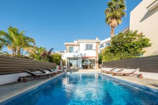 Villa Laguna Sunrise by Ezoria Villas - Coral Bay - 4