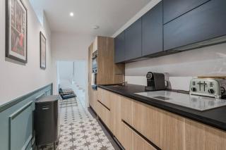 Luxury brand new art déco Disneyland - 6