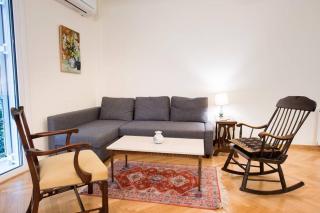 Klokkaris Stays Athens - 2