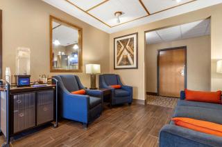 Comfort Inn - Valentine - 7