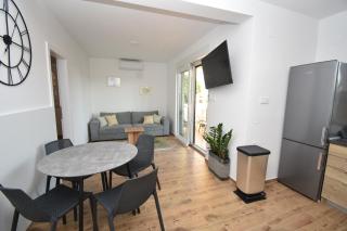 Apartman Bela - Tisno - 3