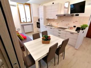 Bnbook-Villafranca Train Station - Rho - 5