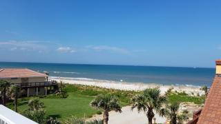 Just Beachy A Luxury Retreat Sleeps 12 3 Levels with Elevator- Perfect for 1-3 Families Travelin - Palm Coast - 0