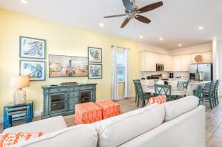 Vivid Cottage Near Disney With Margaritaville Resort Access - 8024LS - Orlando - 4
