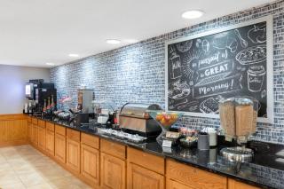 AmericInn by Wyndham Jackson - Jackson - 8