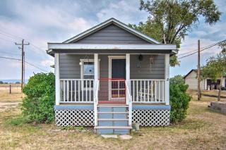 Red Gates Cottage 3 Miles to University! - Laramie - 8