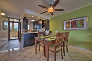 Beachfront Kihei Sanctuary with Lanai and Ocean Views! - 8