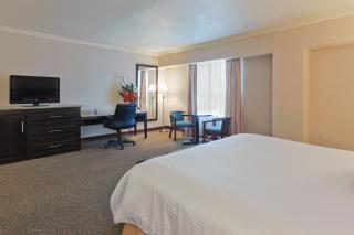 Best Western PLUS Nuevo Laredo Inn & Suites - Nuevo Laredo - 2