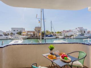 Studio Symar by Interhome - Roses - 0