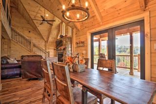 Spacious Mountain Retreat with Hot Tub and Views! - Gatlinburg - 5