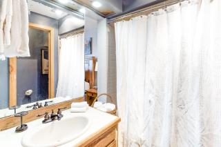 Crestview Ski Condo - 3
