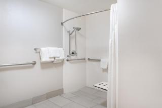 Holiday Inn Express Hotel & Suites Albuquerque - North Balloon Fiesta Park by IHG - Albuquerque - 3