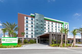 Holiday Inn Orlando International Drive by IHG - 2