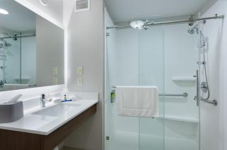 Holiday Inn Express Hotel & Suites Weston by IHG - Weston - 4
