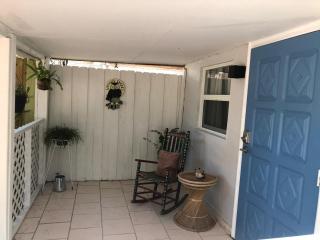 Independent Studio in Little Havana - 8