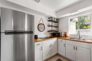 Alani Bay Premium Condos - 1