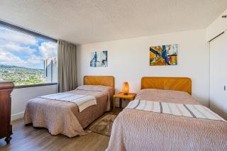 Free Parking, WiFi, AC, Comfy Beds, and Great View - Honolulu - 6