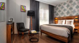 Hotel Bossuite Business - 2