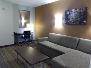 Holiday Inn & Suites Albuquerque-North I-25 by IHG - Albuquerque - 8