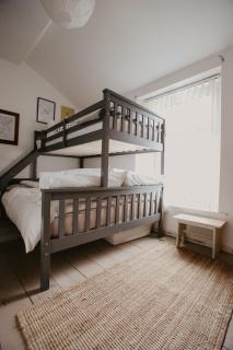 Unique, cosy, Lake District artist hideaway - 5 bd - 7