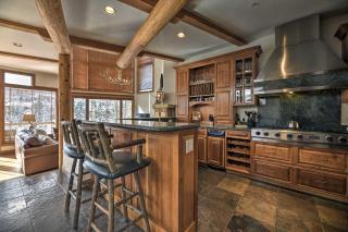 Luxurious Ski-InandSki-Out Telluride Mountain Escape - Telluride - 9