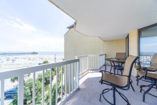 301 Charleston Oceanfront Villas - Folly Beach - 0