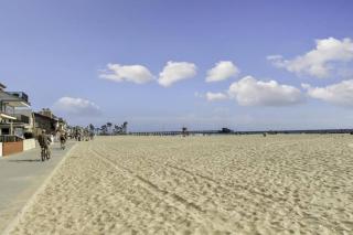 1000#4 Modern Beach Home, Steps from Sand w/AC! - Newport Beach - 3