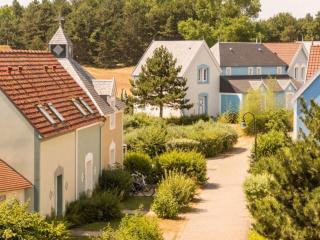 Blue Ocean Cocoon - 0