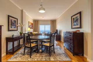 Stylish apartment with balcony and amazing views over Funchal and the sea - Funchal - 4