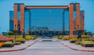 Views Hotel & Residences - Emaar King Abdullah Economic City - King Abdullah Economic City - 9