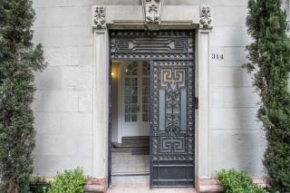 Colonial House by LiveMexicoCity - 0