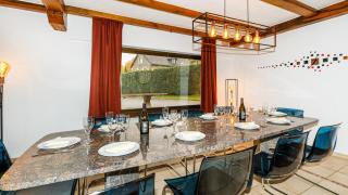 Luxueuse et spacieuse villa avec sauna et piscine - 2