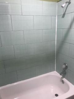RED CROWN INN - 9