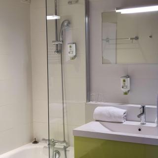Best Western Aquakub - Aix-les-Bains - 5