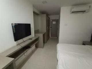 La Riviera Suites - Hyderabad - 8
