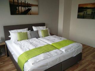 Hotel Art Inn Dinslaken - Dinslaken - 9