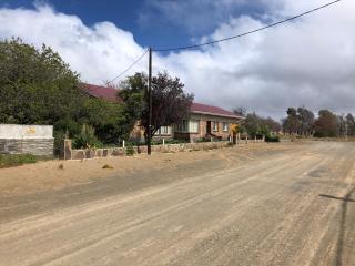 DKC Accommodation - Sutherland - 3