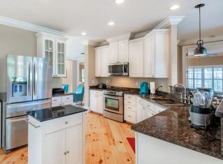 114 W Huron - Sand Castle - Saltwater Pool - Heated upon request - 9