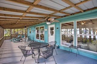 Cozy Cottage on Lake O The Pines with Lake Views! - 0