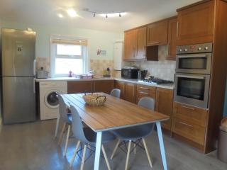 11B Beachside - Eastbourne - 9